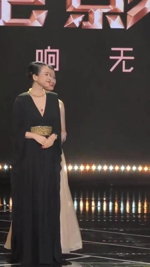 微博电影之夜2025(黄渤章子怡获奖)(2018微博电影之夜)